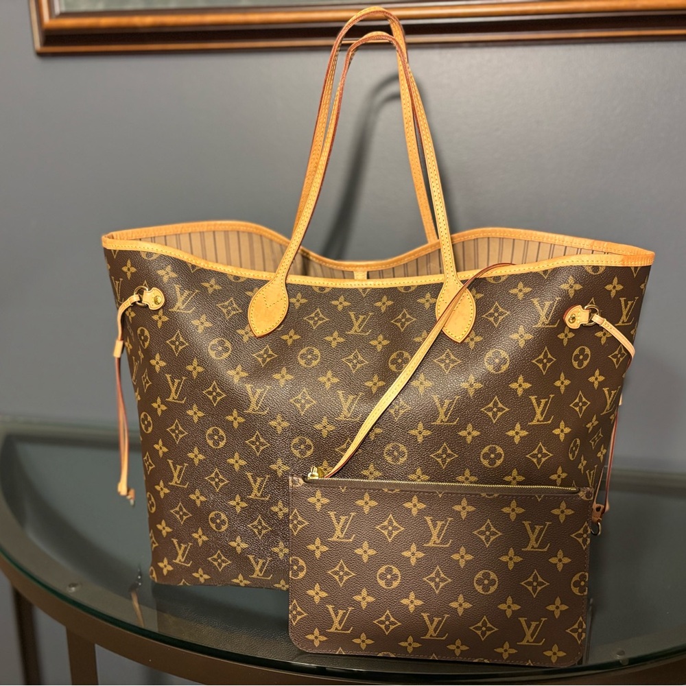 Louis Vuitton Neverfull GM Beige Monogram w/ Pouch & Dust Bag